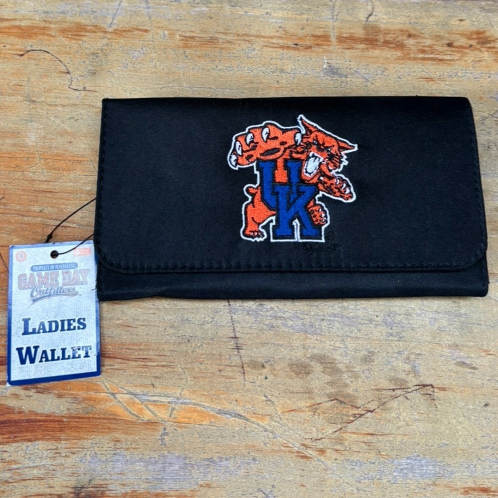 New University of Kentucky Wildcats Game Day Outfitters Black Ladies Wallet